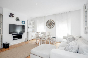 The white home near Kensington high st